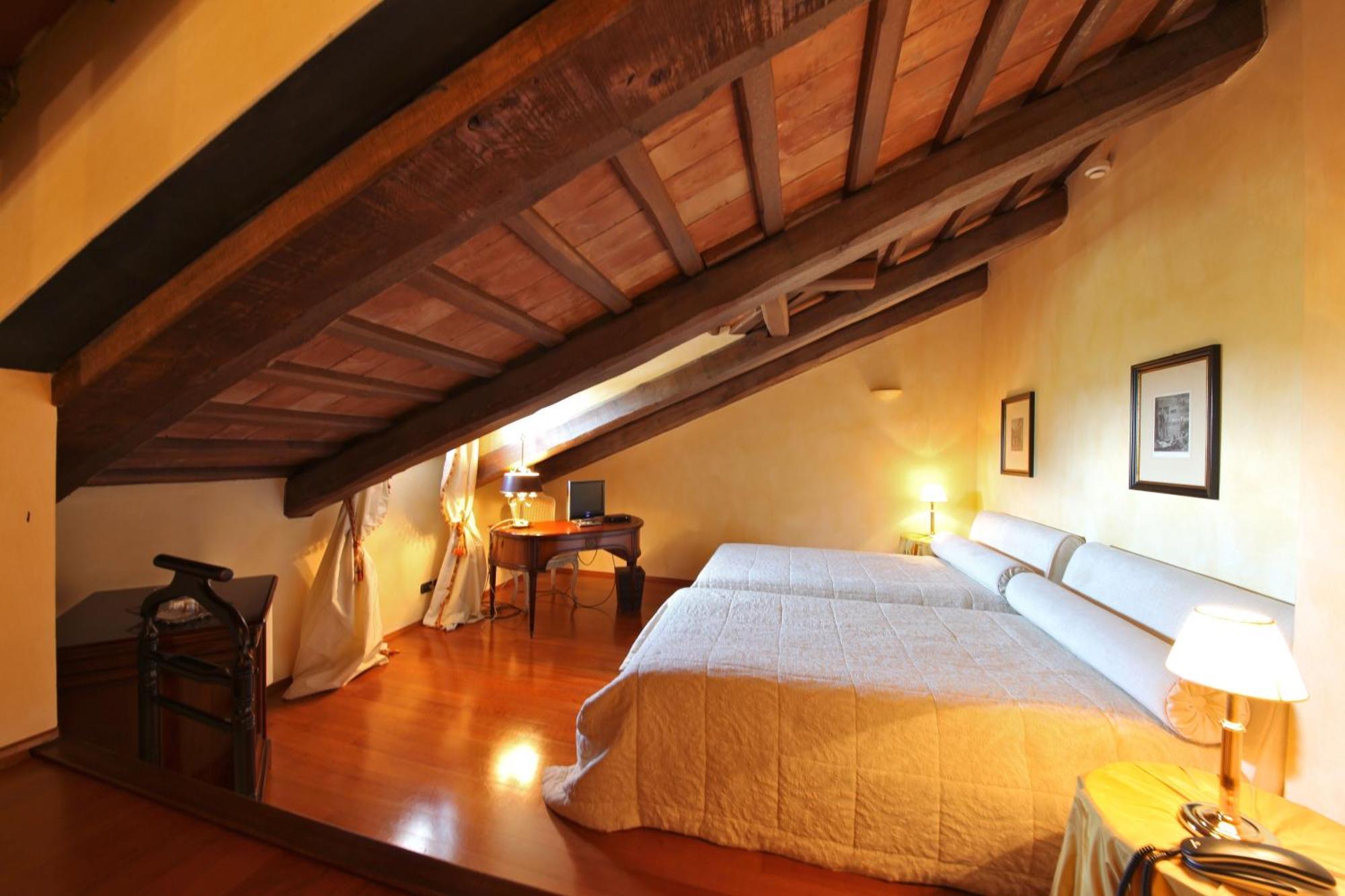 Hotel Casa Pavesi Grinzane Cavour Extérieur photo