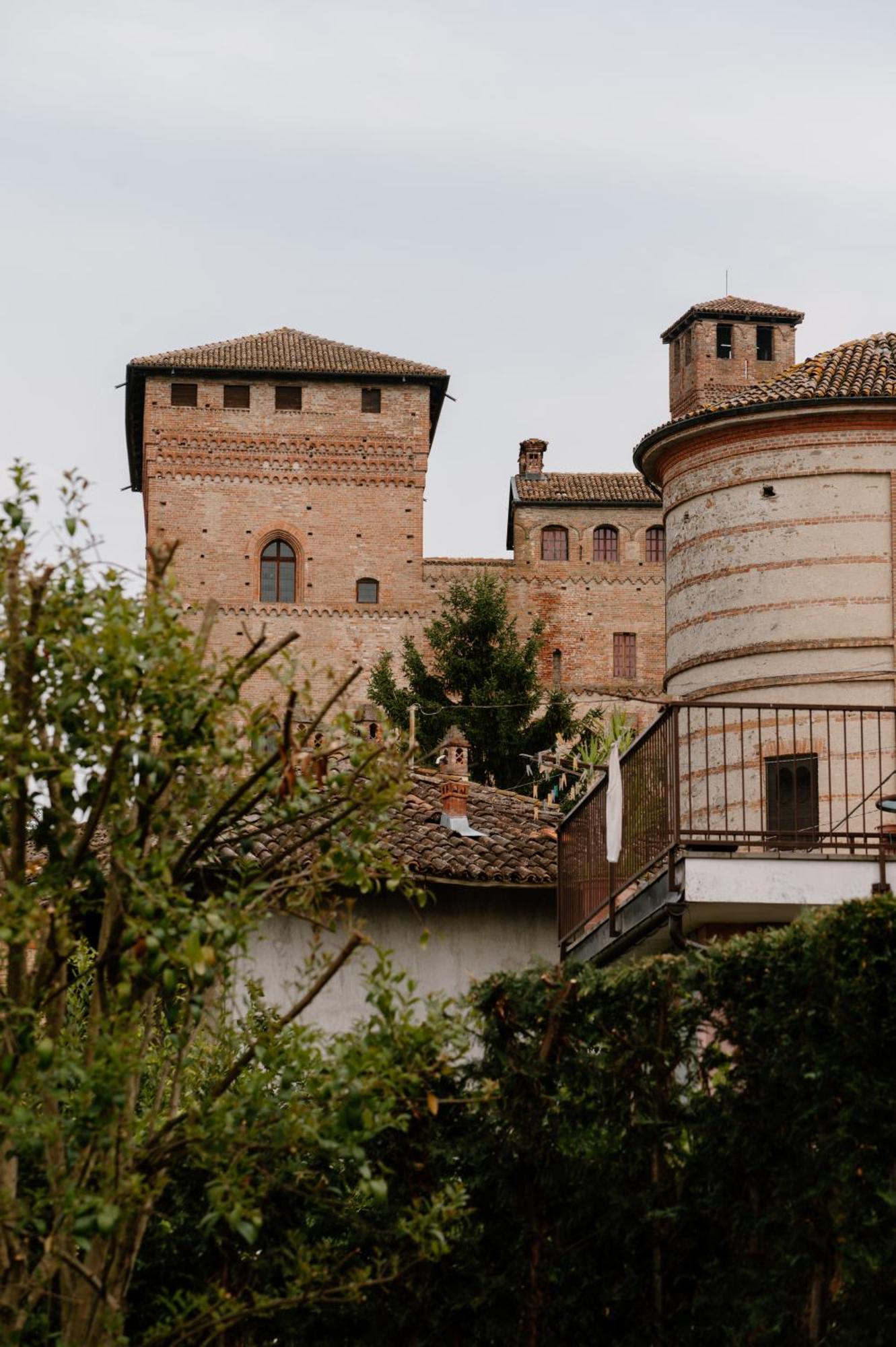 Hotel Casa Pavesi Grinzane Cavour Extérieur photo