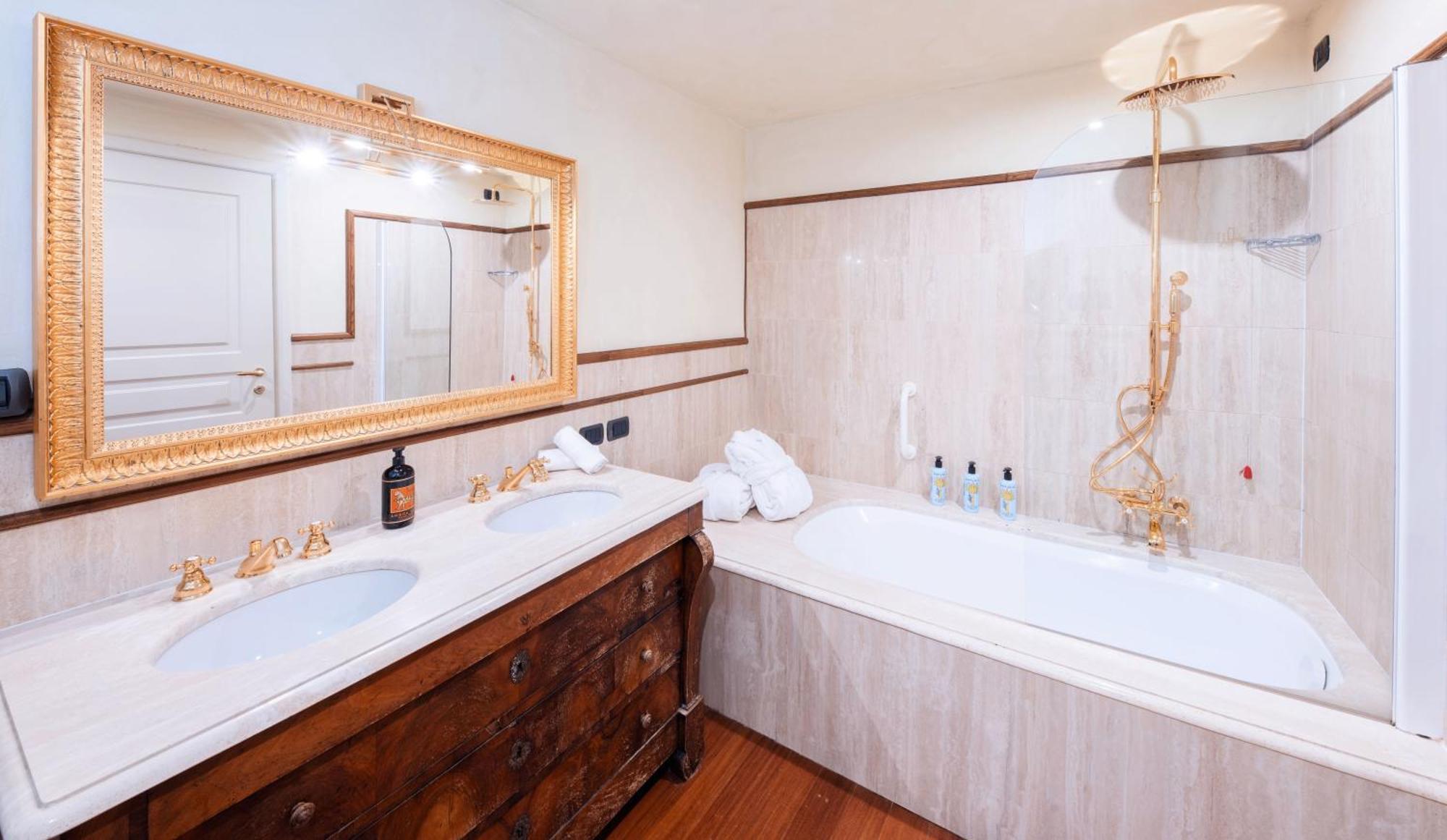 Hotel Casa Pavesi Grinzane Cavour Extérieur photo