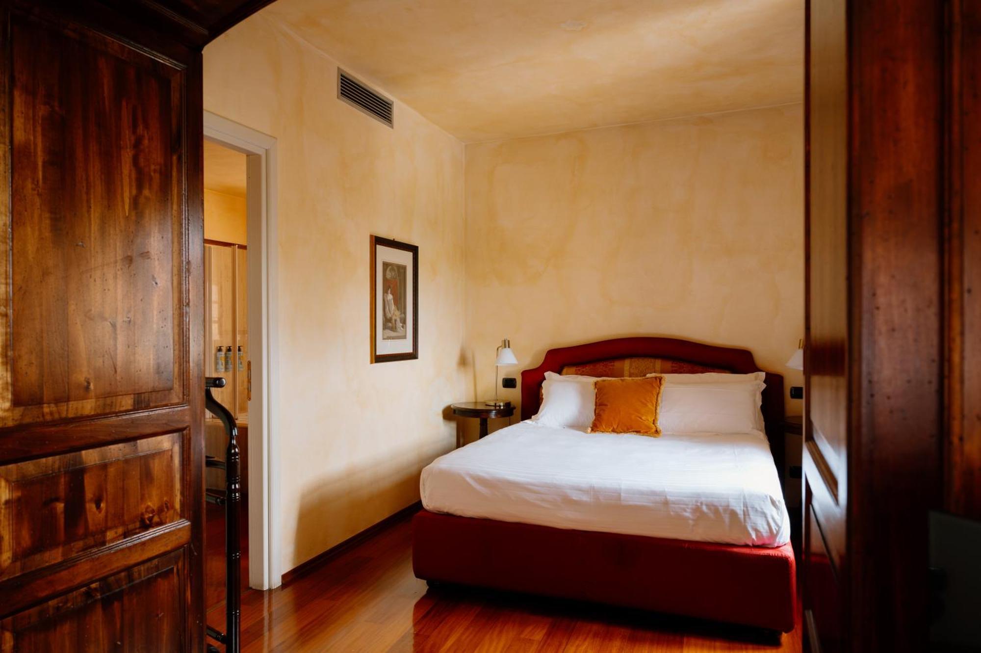 Hotel Casa Pavesi Grinzane Cavour Extérieur photo